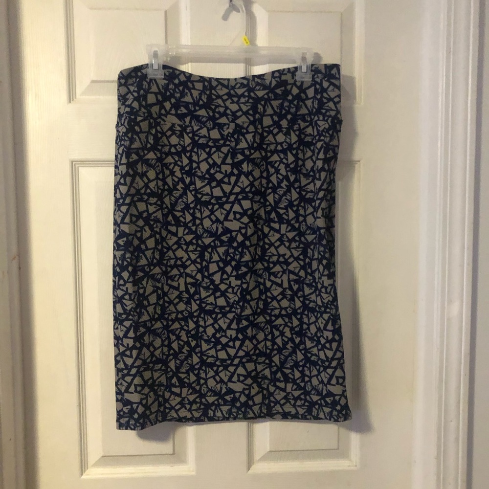 Geometric design pencil skirt